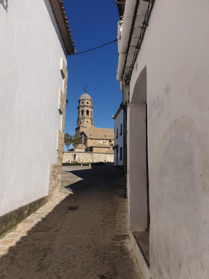 Apartamento Adrian Y Vanessa Vft/Ja/00086 Baeza Kültér fotó
